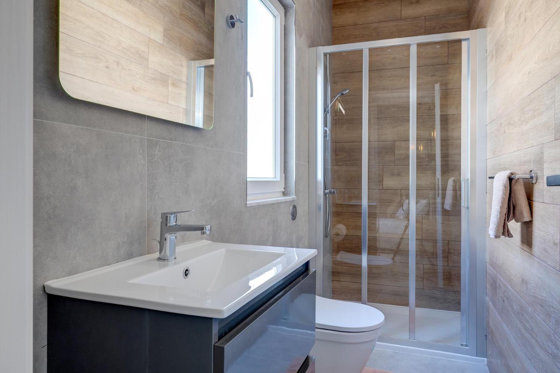 Stylish Penthouse Rooftop Hot Tub Harbour Views Sliema